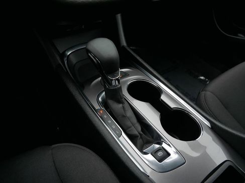 Used 2024 Chevrolet Malibu LT image 22