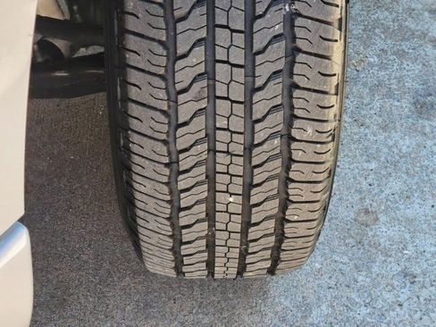 Used 2025 Chevrolet Silverado 1500 RST w/ Z71 Off-Road Package image 18