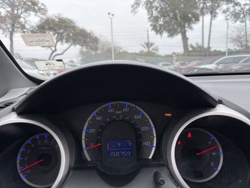 Used 2010 Honda Fit Sport image 12