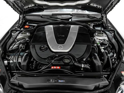 Used 2005 Mercedes-Benz SL 600 image 39
