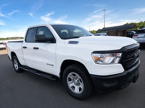 Used 2020 RAM 1500 Tradesman RWD image 1