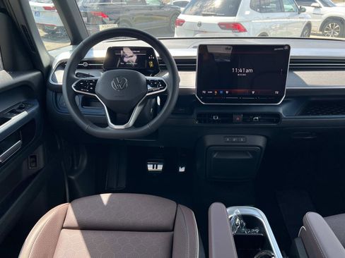 New 2025 Volkswagen ID. Buzz Pro S image 12
