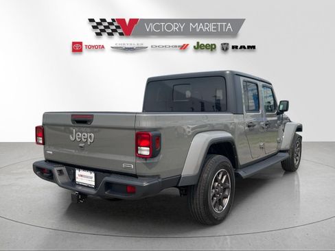 Used 2021 Jeep Gladiator Overland AWD/4WD image 5