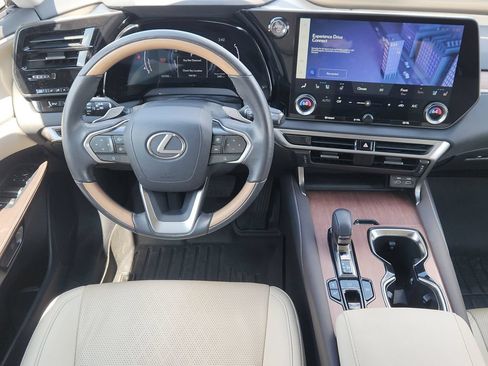 Certified 2024 Lexus RX 350 w/ Technology Package AWD/4WD image 27