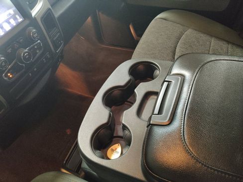 Used 2015 RAM 1500 Big Horn RWD image 26