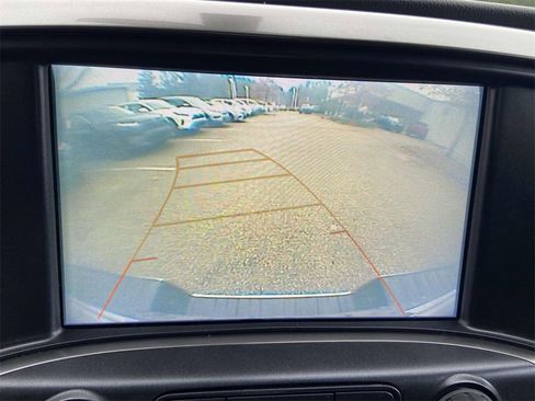 Used 2018 Chevrolet Silverado 1500 LT w/ All Star Edition image 22