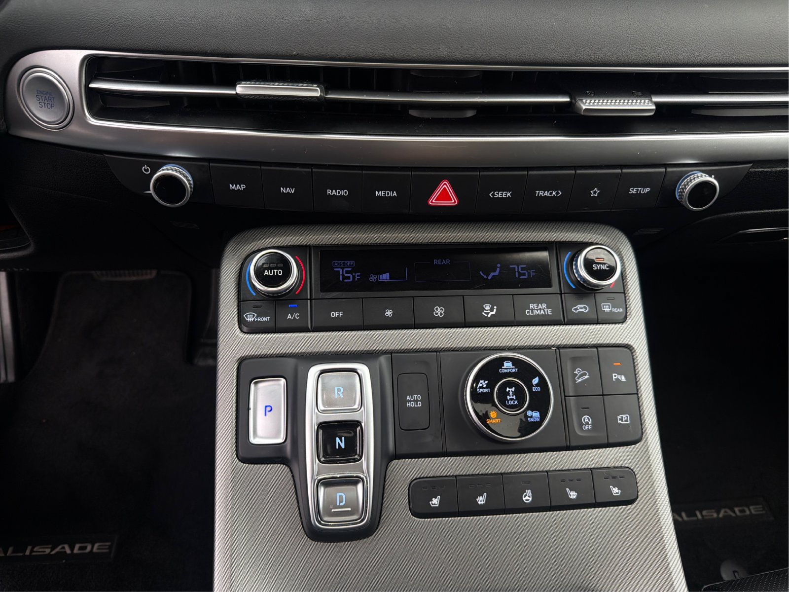 Used 2024 Hyundai Palisade SEL w/ Premium Package AWD/4WD image 28