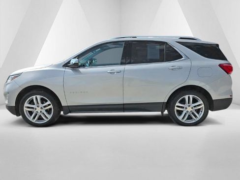 Used 2020 Chevrolet Equinox Premier AWD/4WD image 8