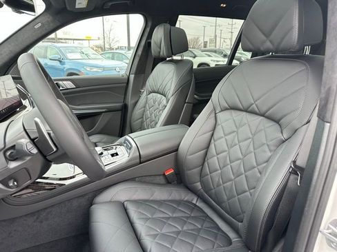 New 2026 BMW X7 xDrive40i image 4