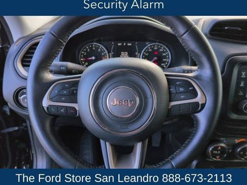 Used 2016 Jeep Renegade Latitude w/ Cold Weather Group image 14