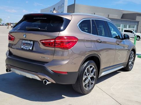 Used 2020 BMW X1 xDrive28i w/ Convenience Package AWD/4WD image 3