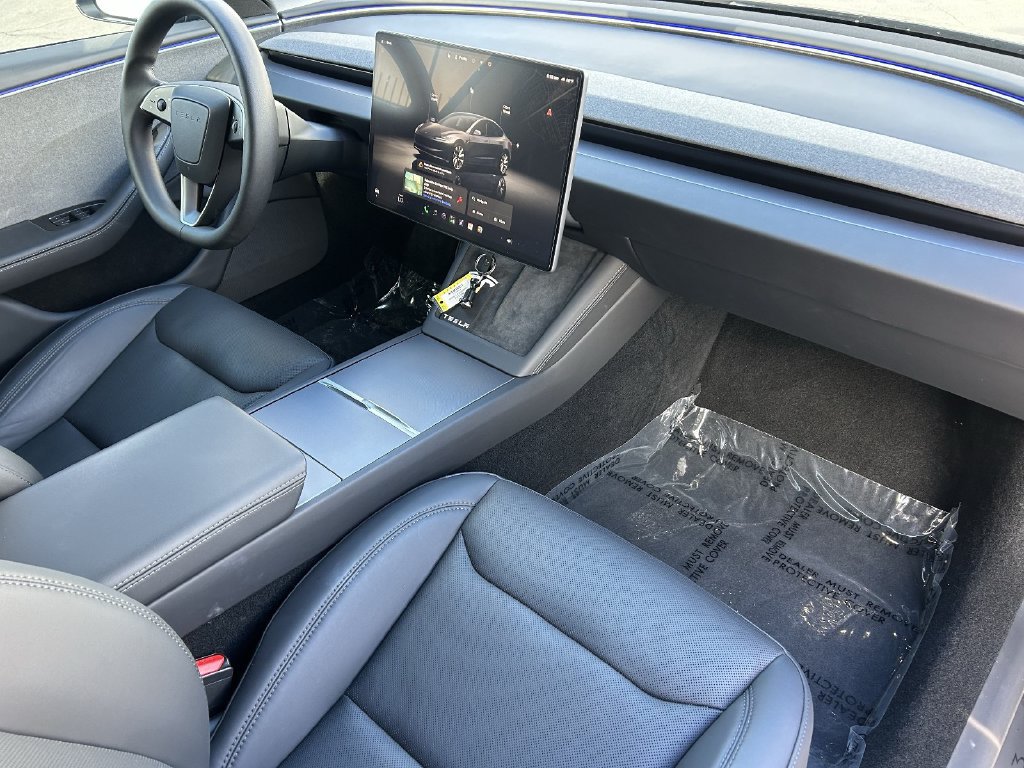Used 2025 Tesla Model 3 Long Range RWD image 8