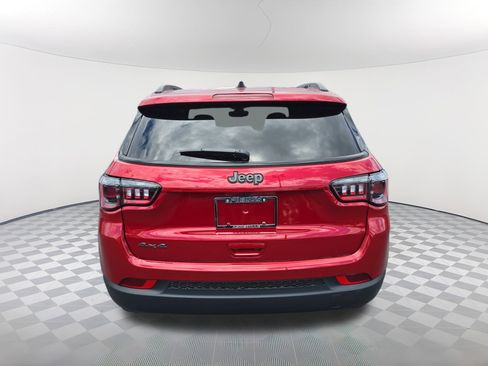 New 2025 Jeep Compass Latitude w/ Altitude Special Edition image 4