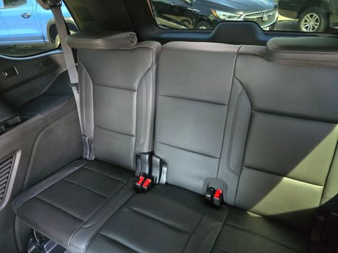 Used 2023 Chevrolet Tahoe High Country AWD/4WD image 24