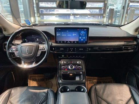 Used 2022 Lincoln Nautilus Reserve w/ Equipment Group 201A image 7