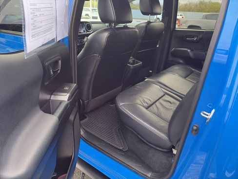 Used 2019 Toyota Tacoma TRD Pro image 19