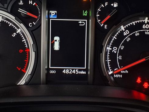 Used 2023 Toyota 4Runner Limited image 17