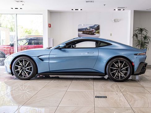 Used 2020 Aston Martin V8 Vantage Coupe RWD image 6