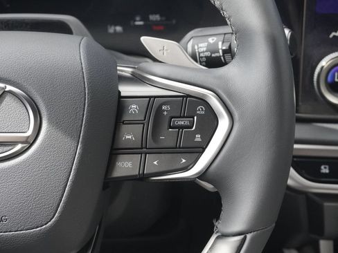 Used 2025 Lexus RX 350h w/ Convenience Package AWD/4WD image 13