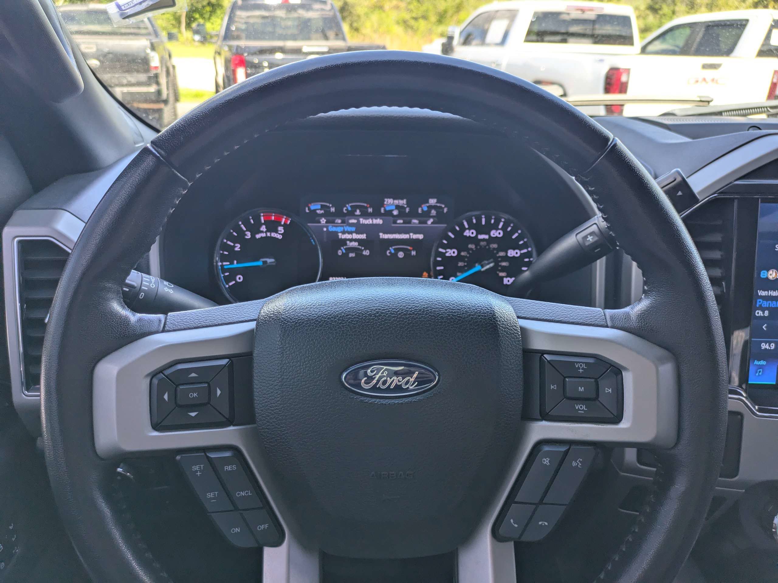 Used 2022 Ford F450 Lariat w/ Lariat Ultimate Package AWD/4WD image 24