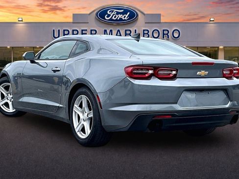 Used 2019 Chevrolet Camaro LT RWD image 2