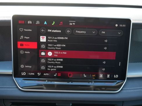 Certified 2025 Volkswagen Tiguan SE image 28