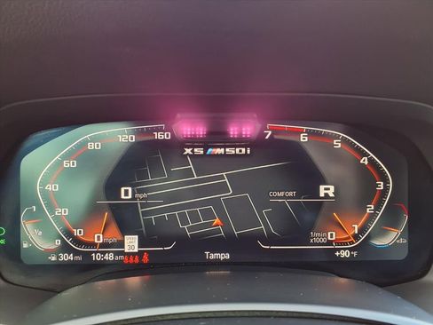 Used 2021 BMW X5 M50i w/ Executive Package image 31