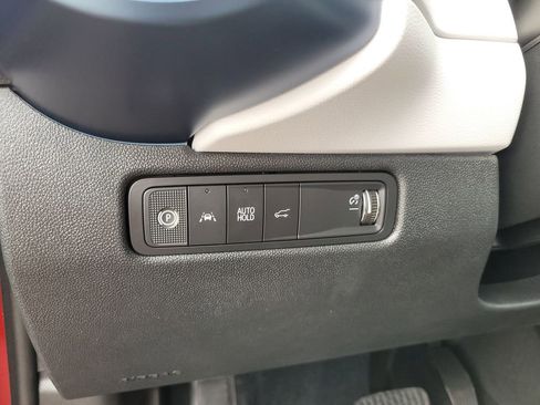 New 2026 Chevrolet Equinox EV LT image 17