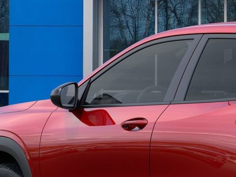 New 2026 Chevrolet Trax RS w/ Driver Confidence Package FWD image 12
