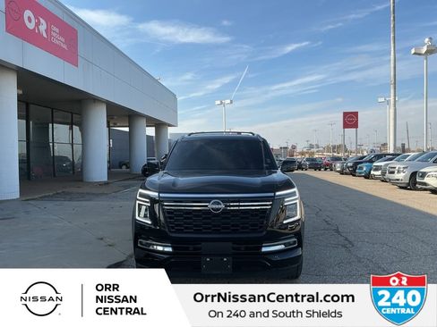 Used 2025 Nissan Armada Platinum image 2