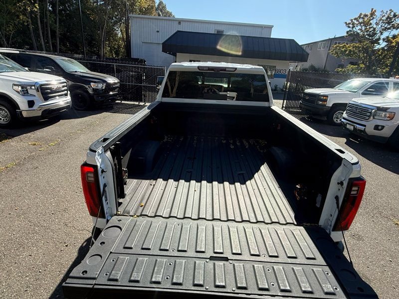Used 2024 GMC Sierra 2500 Denali w/ Denali Reserve Package AWD/4WD image 15