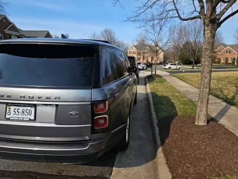 Used 2020 Land Rover Range Rover AWD/4WD image 7