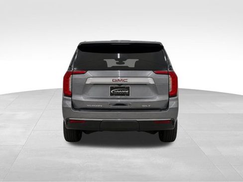 Used 2022 GMC Yukon SLT w/ SLT Luxury Package AWD/4WD image 6