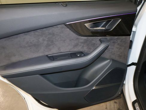 Used 2021 Audi SQ7 Premium Plus image 30