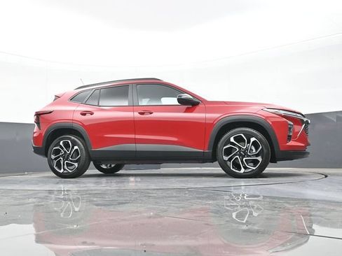 New 2026 Chevrolet Trax RS w/ Driver Confidence Package FWD image 49