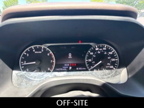 Used 2022 Nissan Rogue SV w/ SV Premium Package FWD image 9
