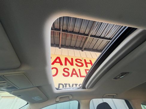 Used 2012 Honda CR-V EX image 31