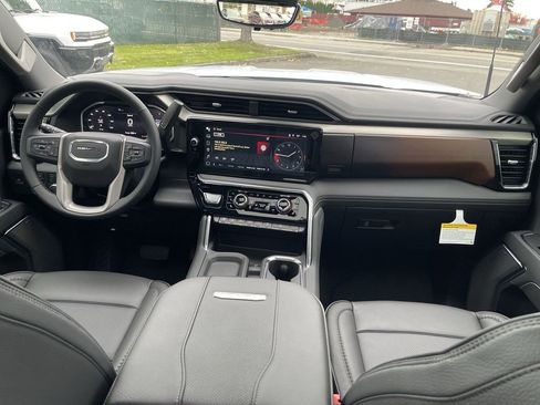 New 2026 GMC Sierra 3500 Denali w/ Denali Reserve Package image 21