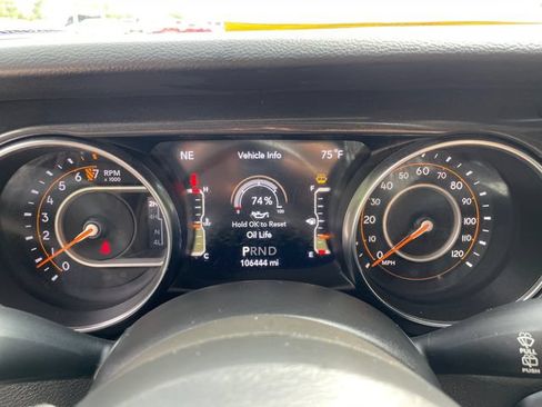 Used 2021 Jeep Wrangler Unlimited Sport AWD/4WD image 25