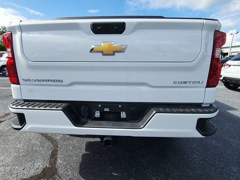 Used 2024 Chevrolet Silverado 1500 Custom RWD image 3