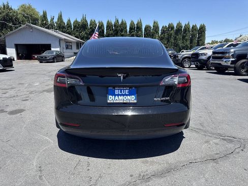 Used 2020 Tesla Model 3 Performance AWD/4WD image 5