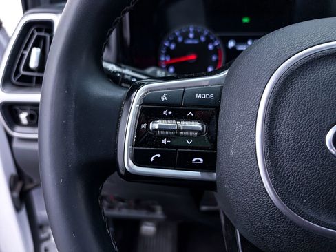 Used 2021 Kia Sorento S w/ Panoramic Sunroof Package image 30