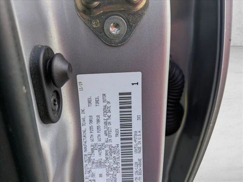 Used 2020 Toyota Tundra SR5 image 15