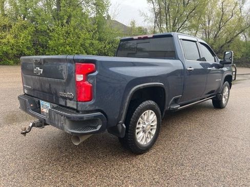 Used 2023 Chevrolet Silverado 2500 High Country w/ Safety Package II AWD/4WD image 8