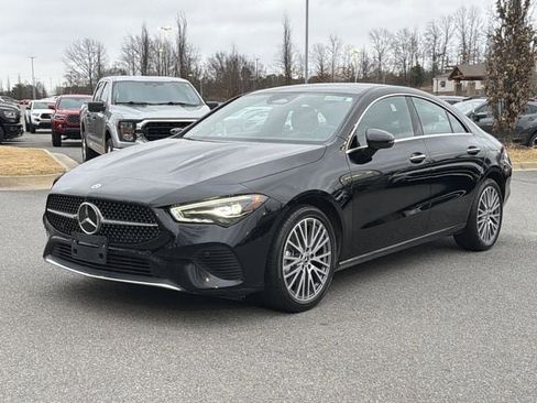 Used 2025 Mercedes-Benz CLA 250 4MATIC image 7