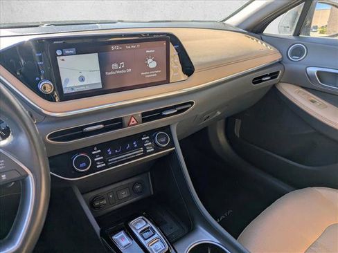 Used 2021 Hyundai Sonata Limited image 13
