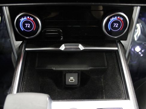 Used 2023 Land Rover Range Rover SE image 39