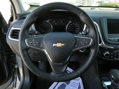 Used 2024 Chevrolet Equinox LT image 4