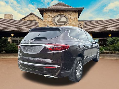 Used 2020 Buick Enclave Avenir w/ Avenir Technology Package image 2