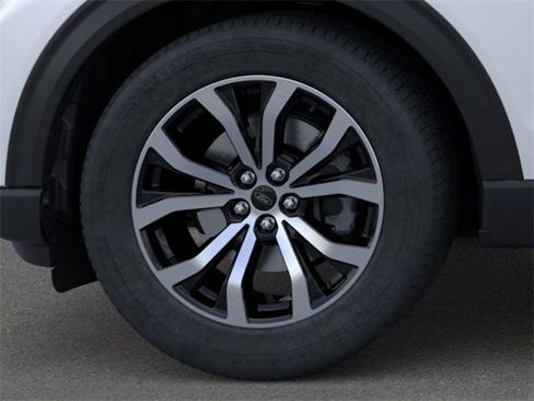 New 2025 Ford Explorer ST-Line w/ Premium Package image 19